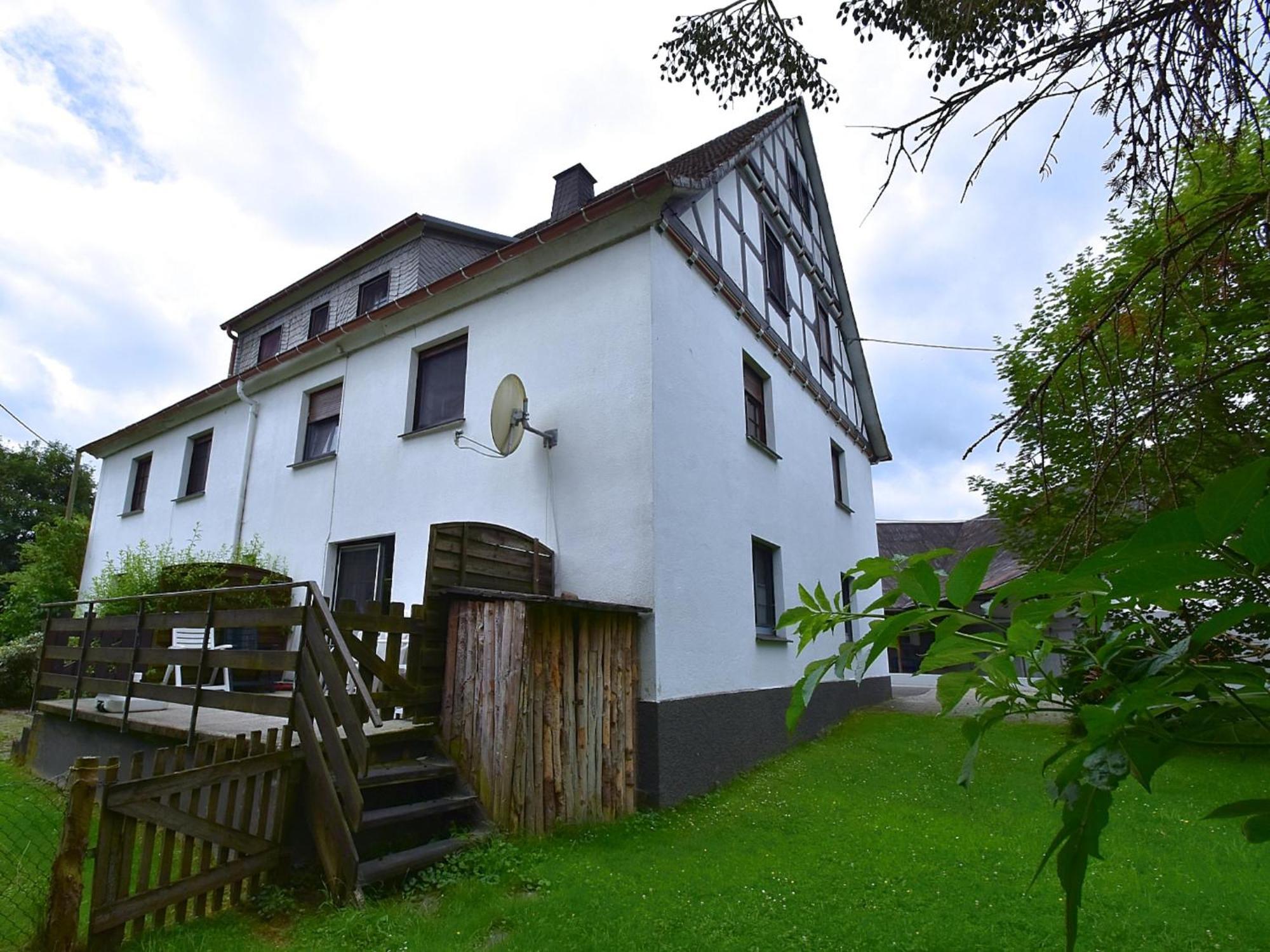 Cosy Apartment In Menkhausen Near The Ski Area Schmallenberg Exterior foto